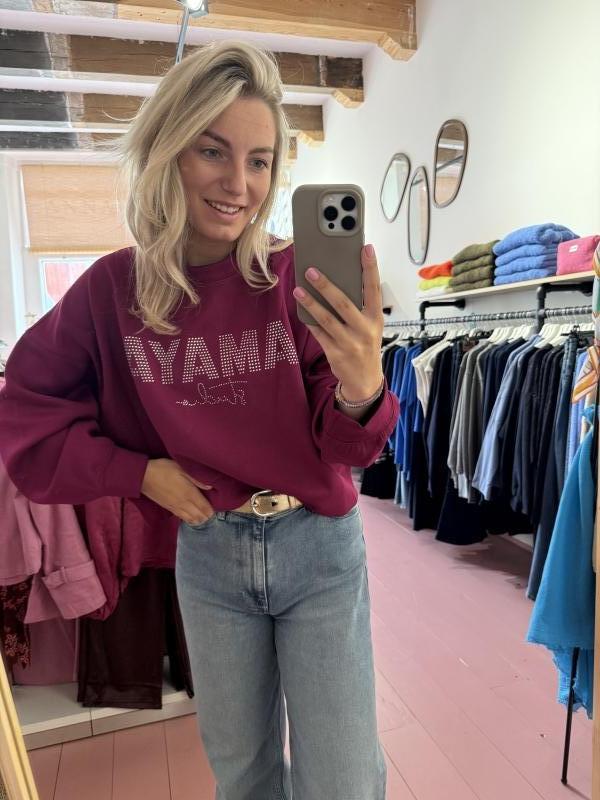 Studio Amaya Freya Sweater Fuchsia