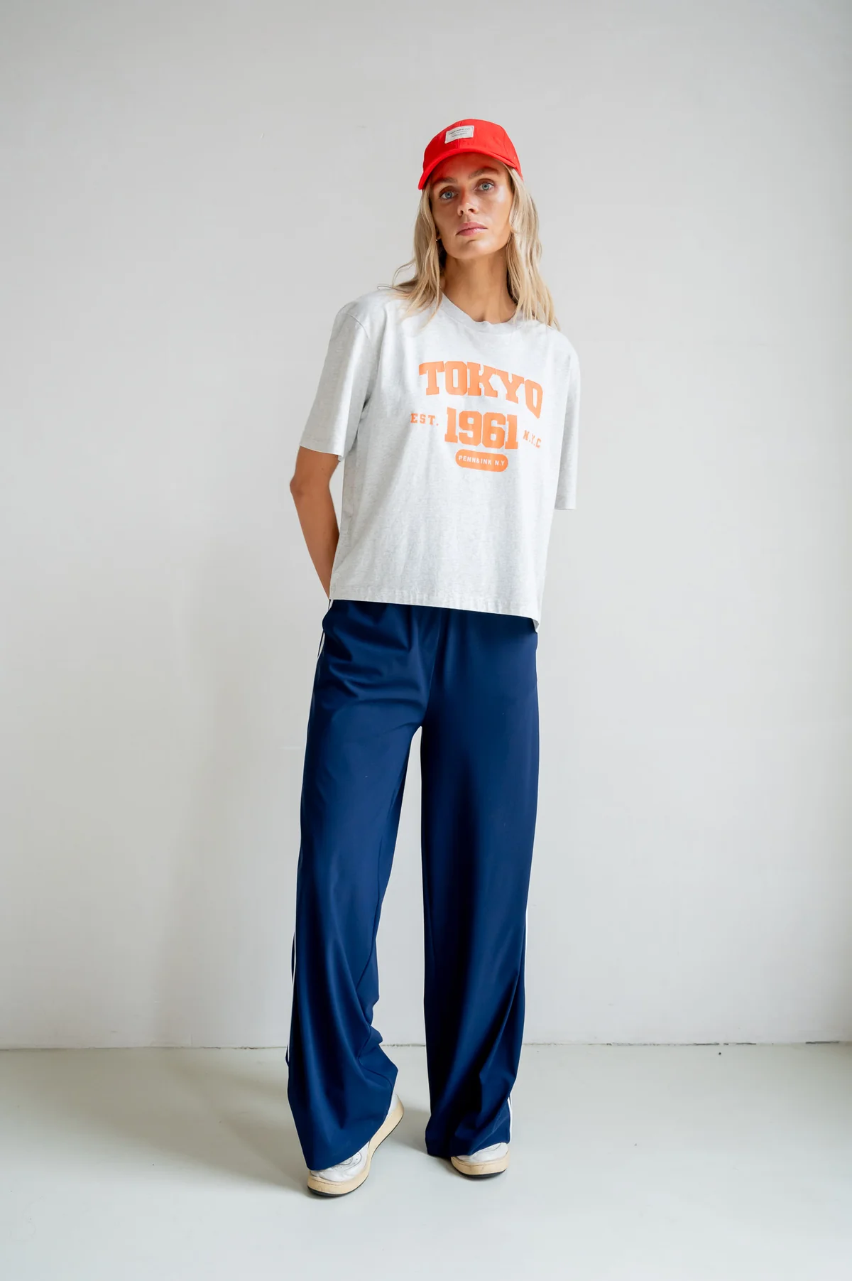 Penn & Ink T-shirt Print (S26F1812) Grey mel./Orange