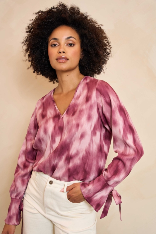 Lofty Manner Blouse Lora Mauve ombre