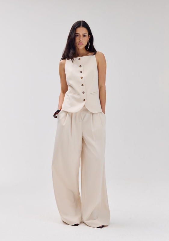 Harper & Yve Broek Mason