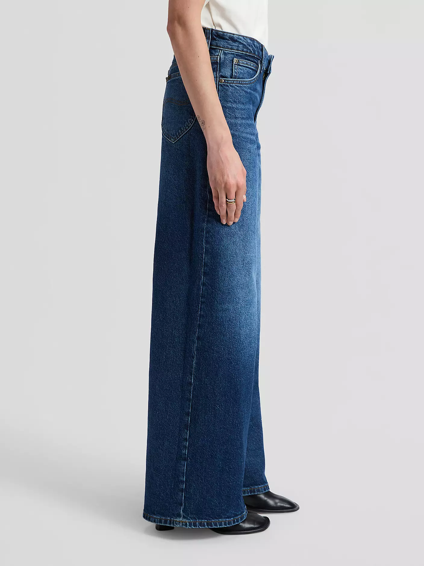 Lee Hope Mid Rise Baggy Jeans