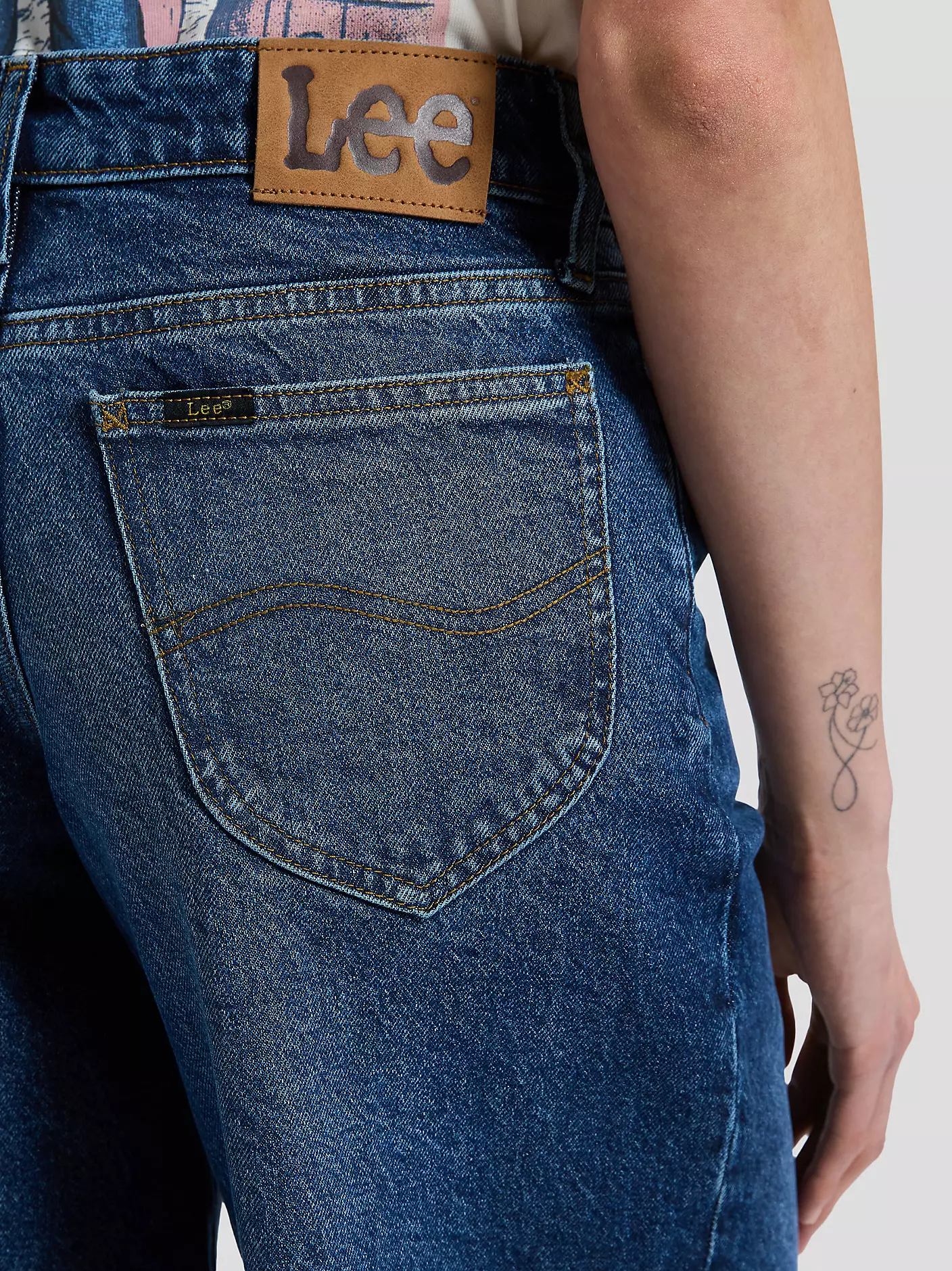 Lee Hope Mid Rise Baggy Jeans